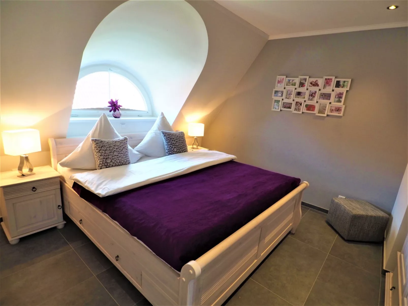 Traumhafte Reetdach-Doppelhaushälfte mit Garten-Binnen