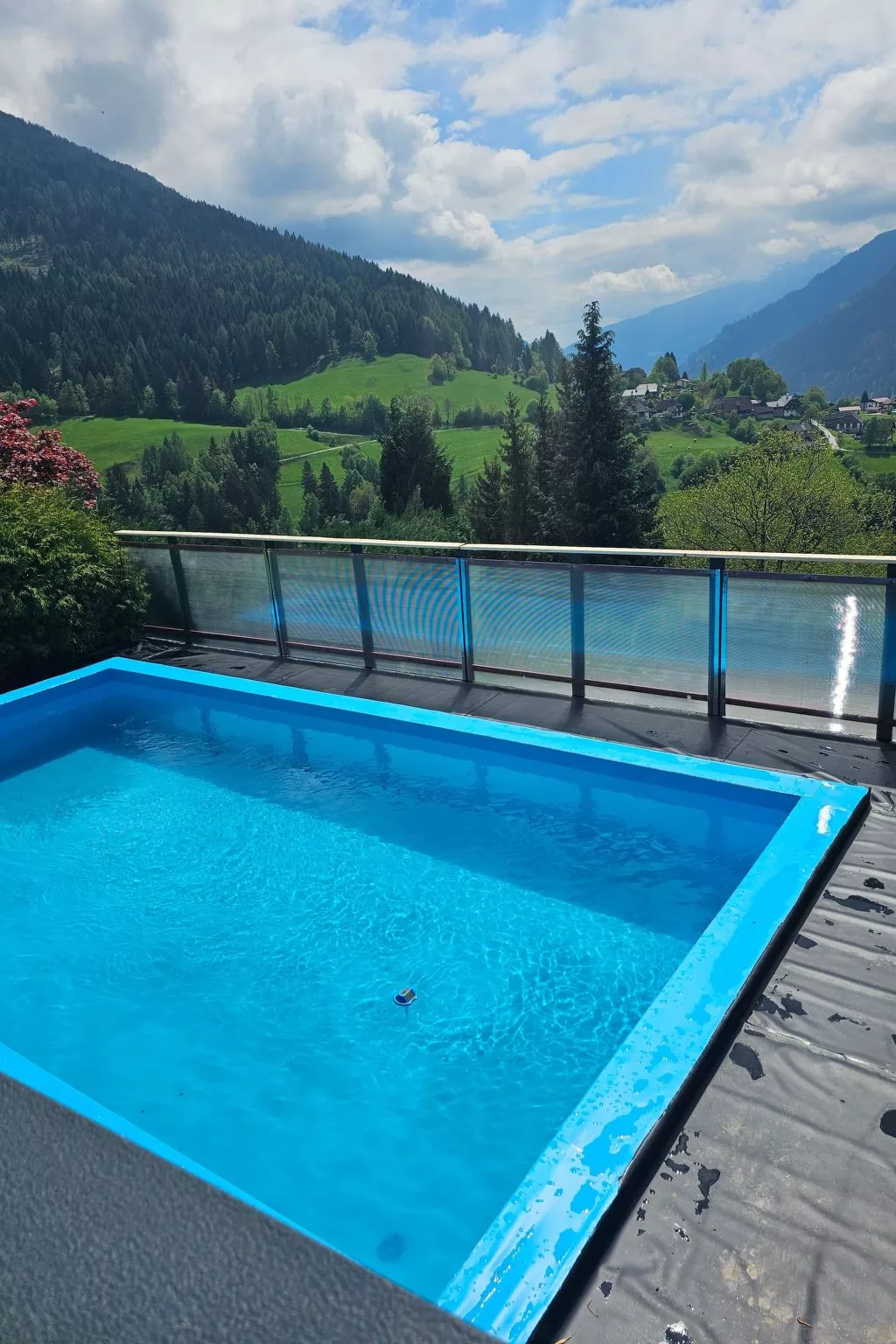 HET-Lounge-Image-tags.info