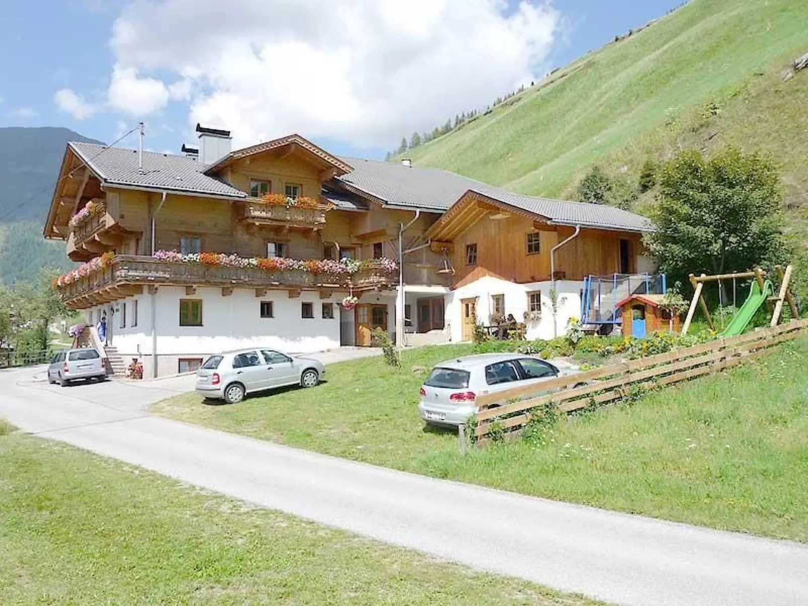 Hochberg-Image-tags.info