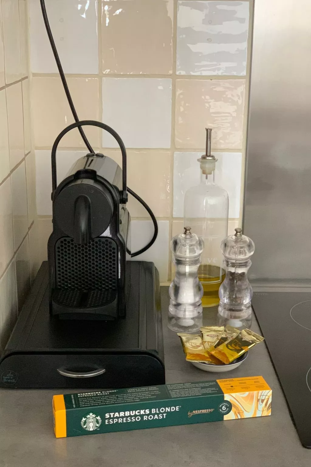 Zaandam in der Nähe aller niederländischen Sehenswürdigkeiten-Binnen