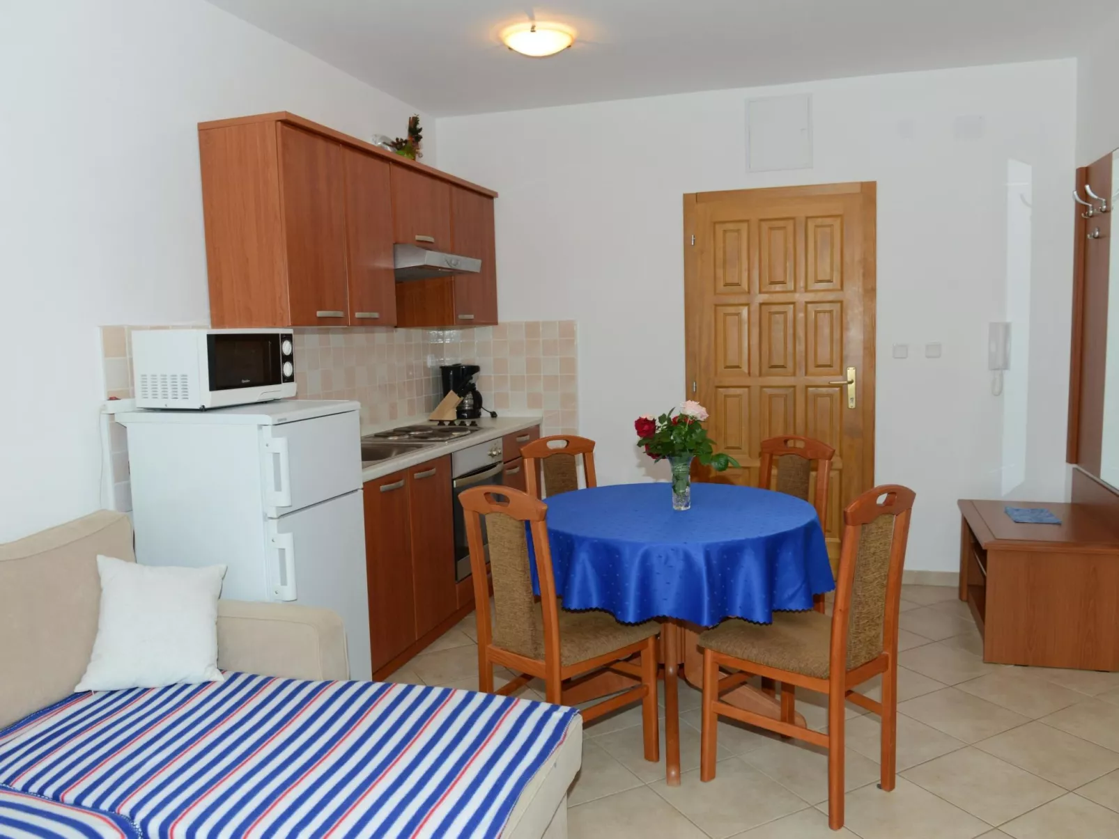 "Villa Pinta" mit Blick auf das Wasser-Binnen