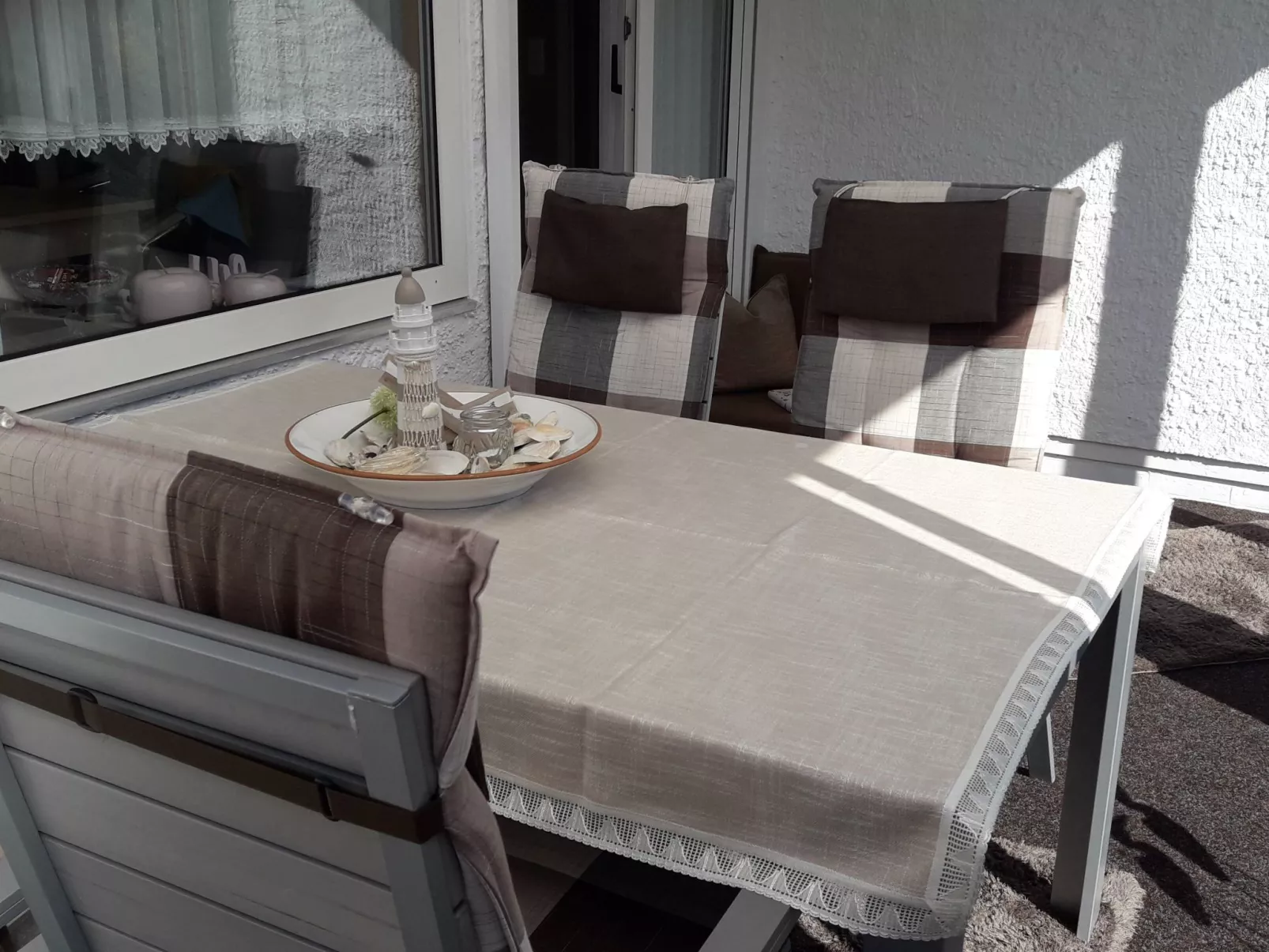 Mit Garten, Grill und Terrasse-Binnen