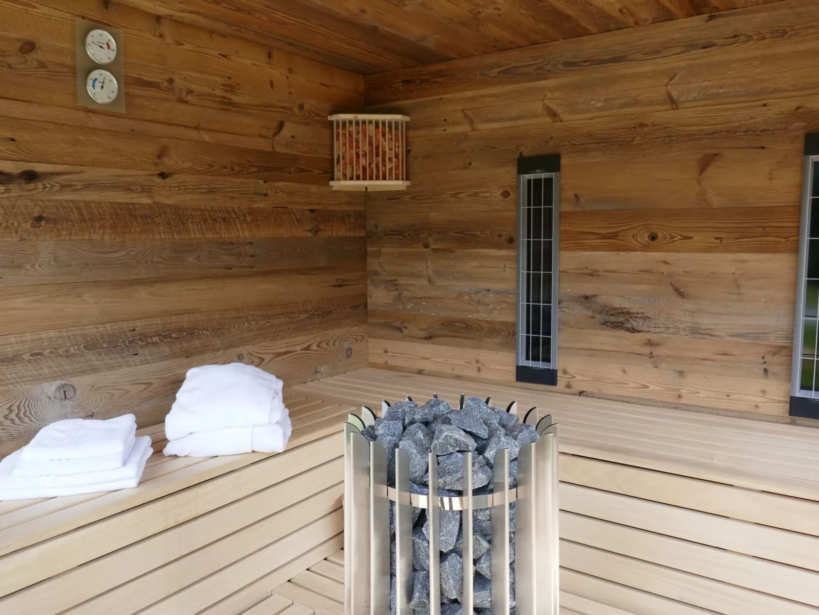 Das kleine U in Rennweg am Katschberg-Buiten