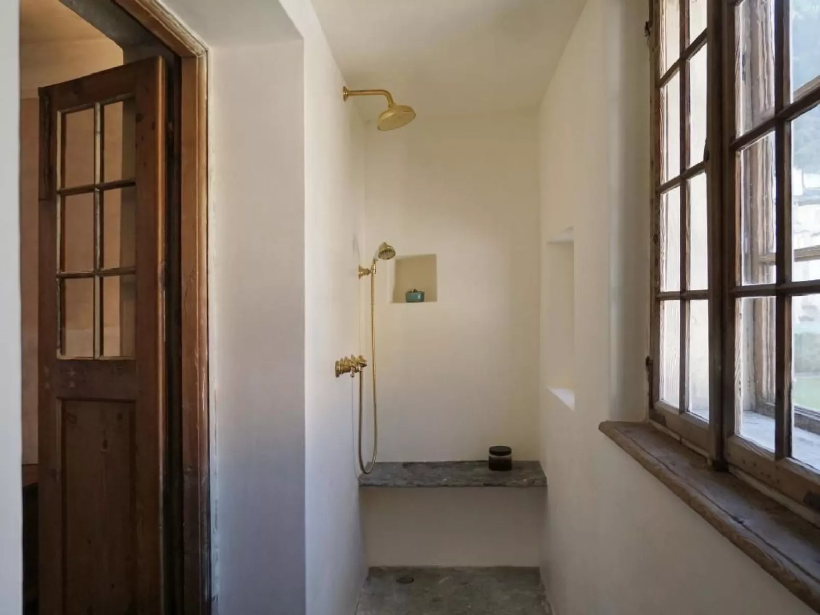 Bündner Zuckerbäckerpalazzo unter Denkmalschutz-Binnen