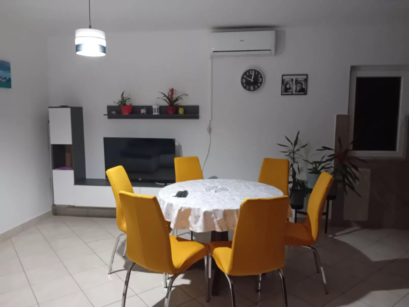 Delfa Pećarina-Binnen