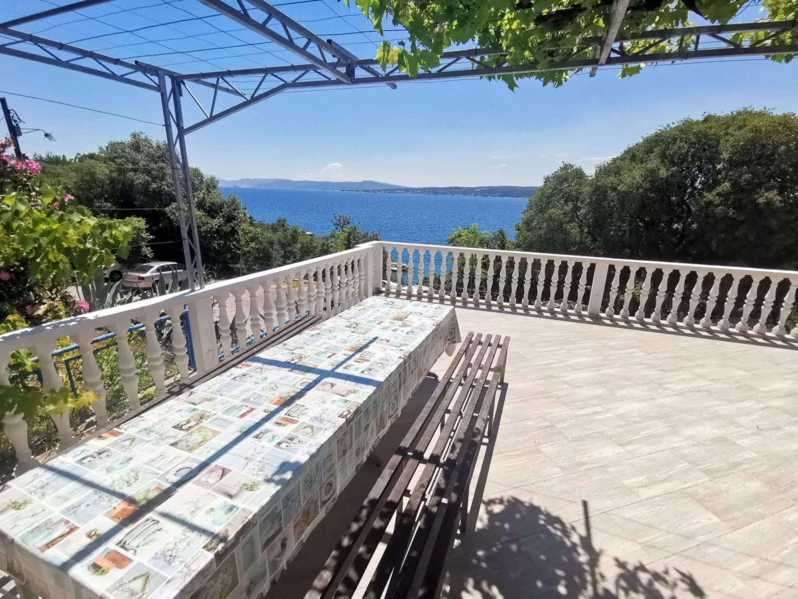 Wohnung 70m vom Strand entfernt, mit AC und WiFi-Buiten