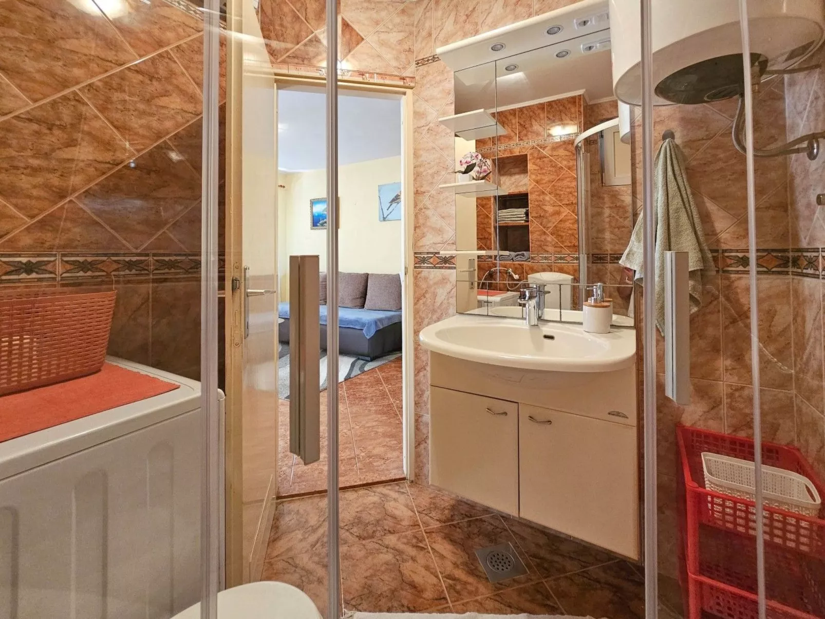 Wohnung "Domili" mit eigener Terrasse-Binnen