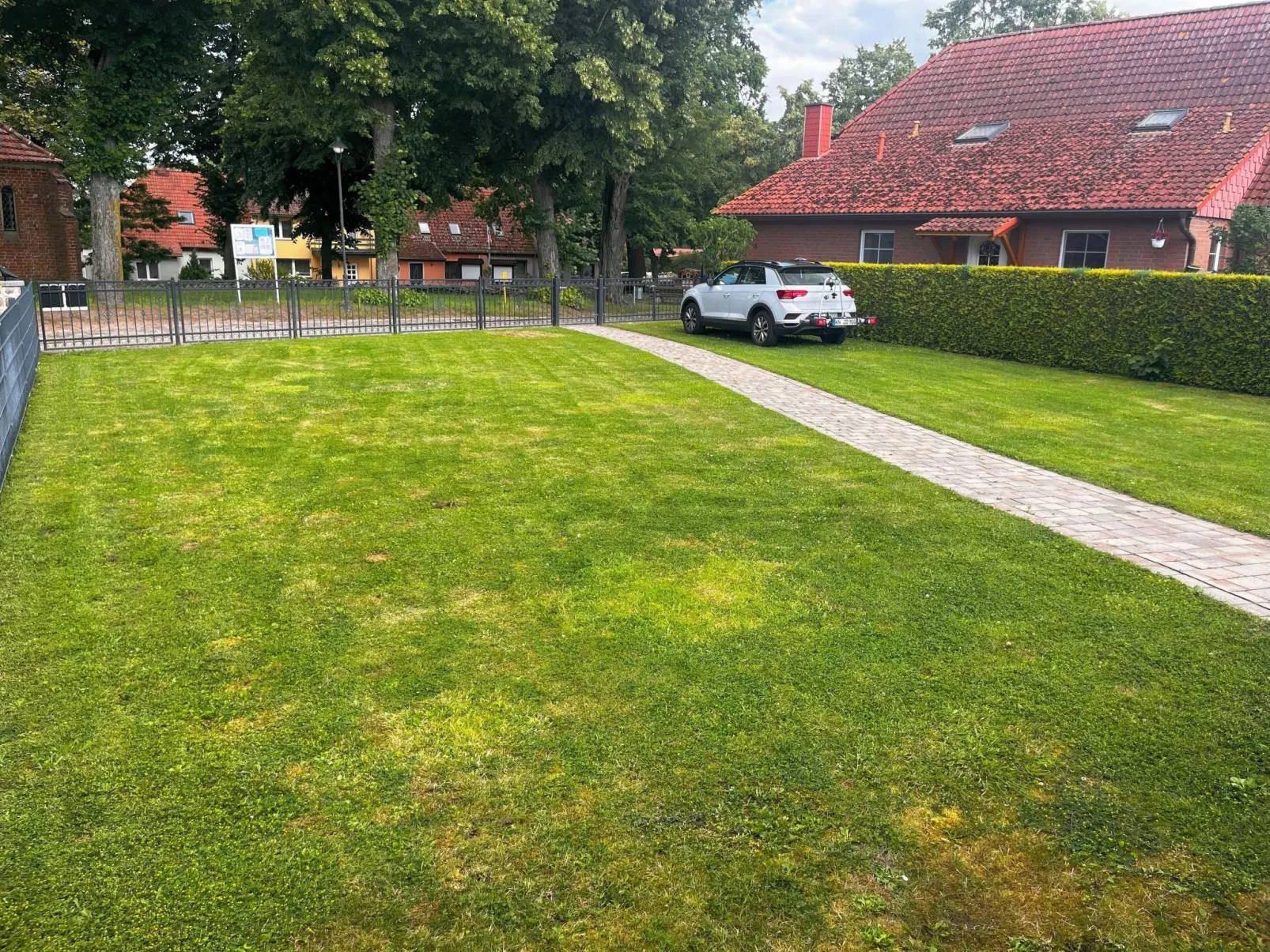 Haus Lotti an der Oktogonkirche