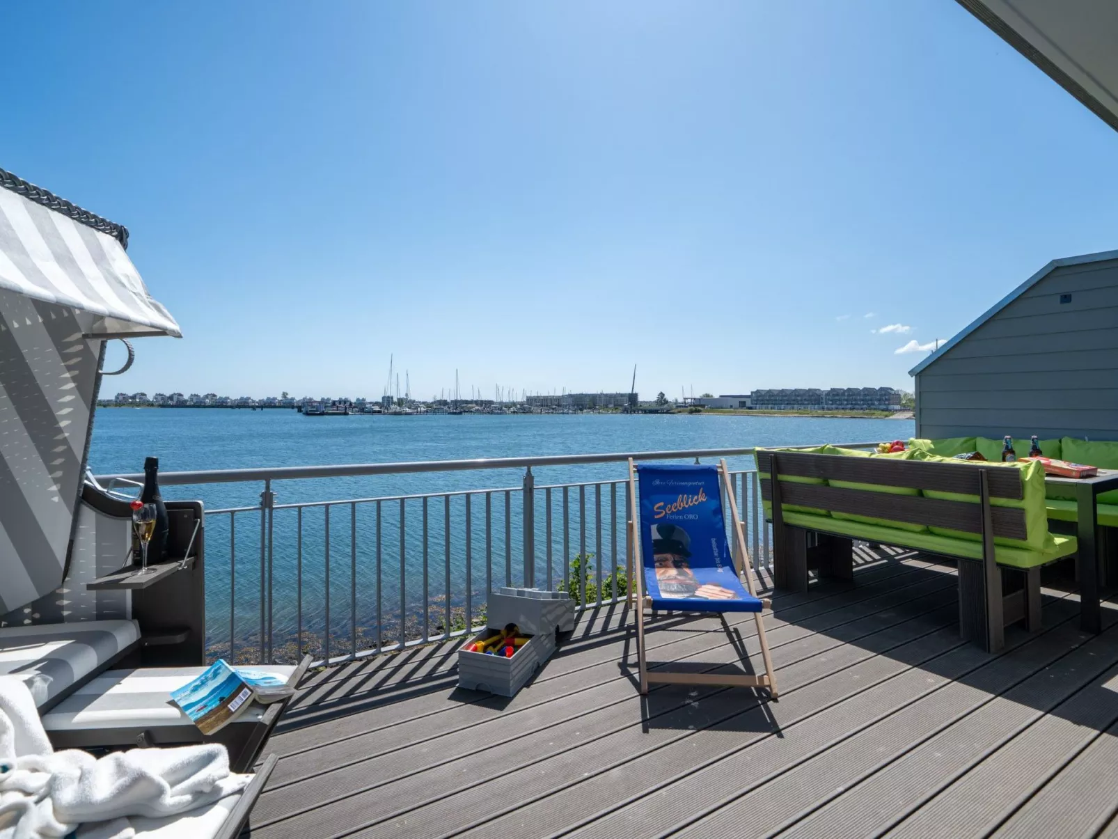 Schleivilla Kapitän James Cook2,  Löwen Dart HB8-Buiten