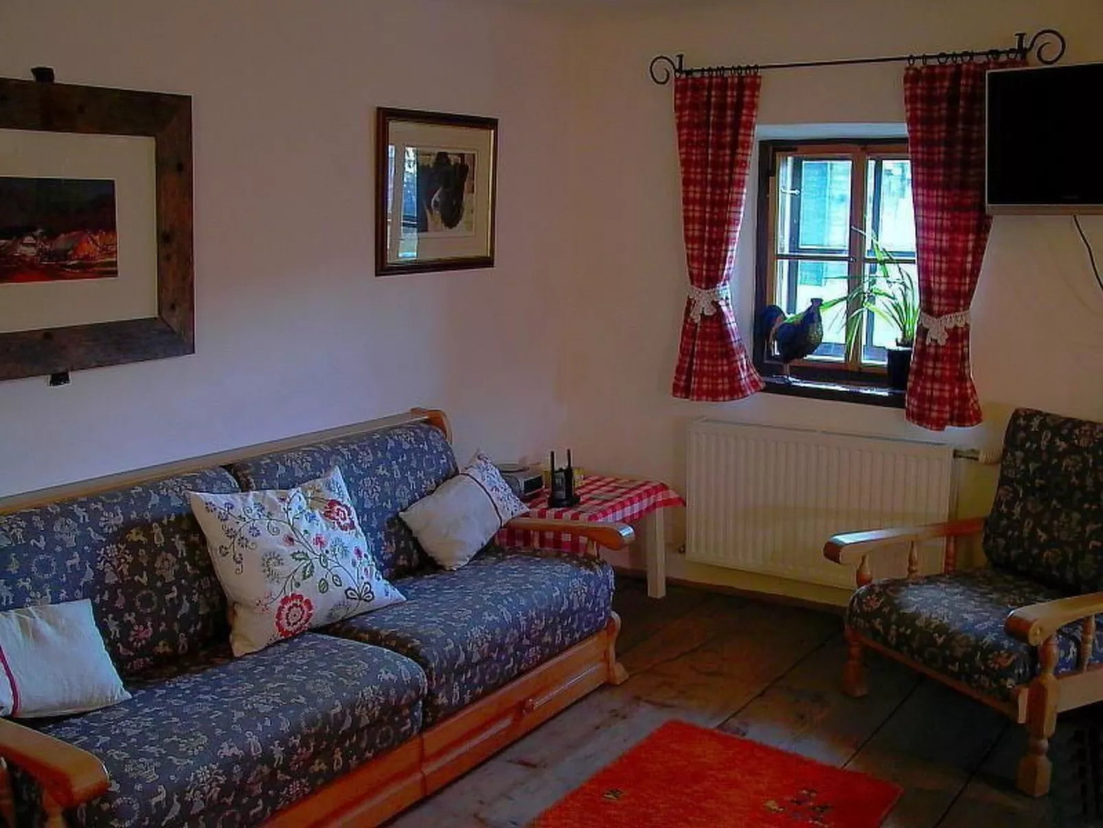 Große Wohnung im ersten Stock, mit großem Garten-Binnen