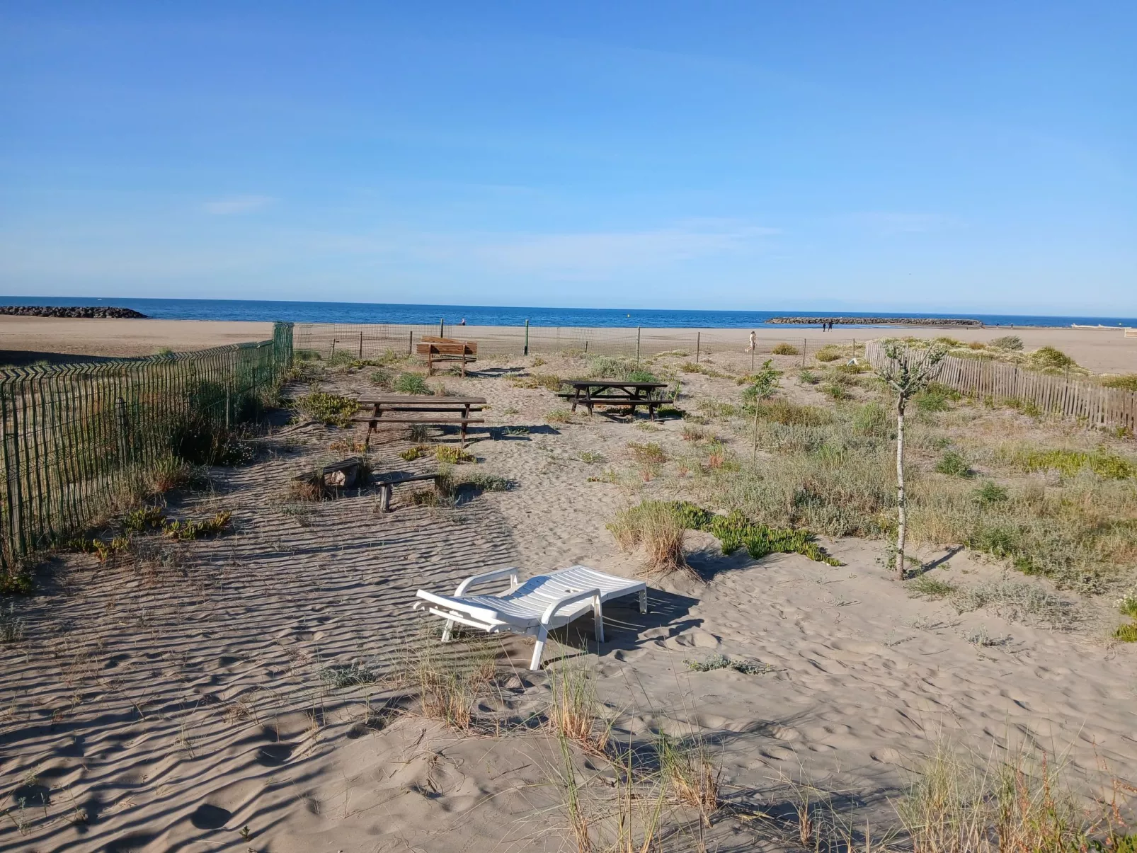 Mobilheim "Les Dunes" mit Blick auf das Wasser-Buiten