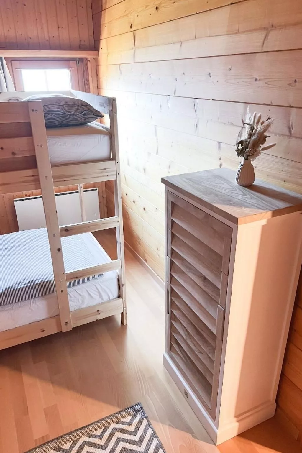 Chalet Domino-Image-tags.info