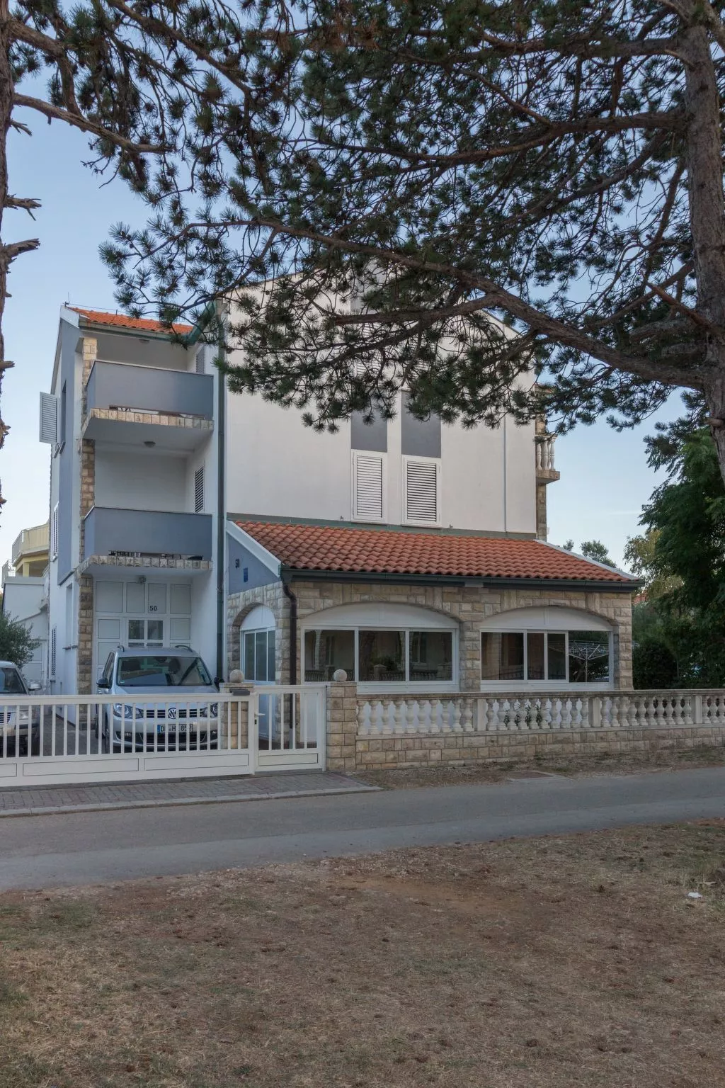 Wohnanlage Sunset Sabunike - TA Leut Agency-Buiten