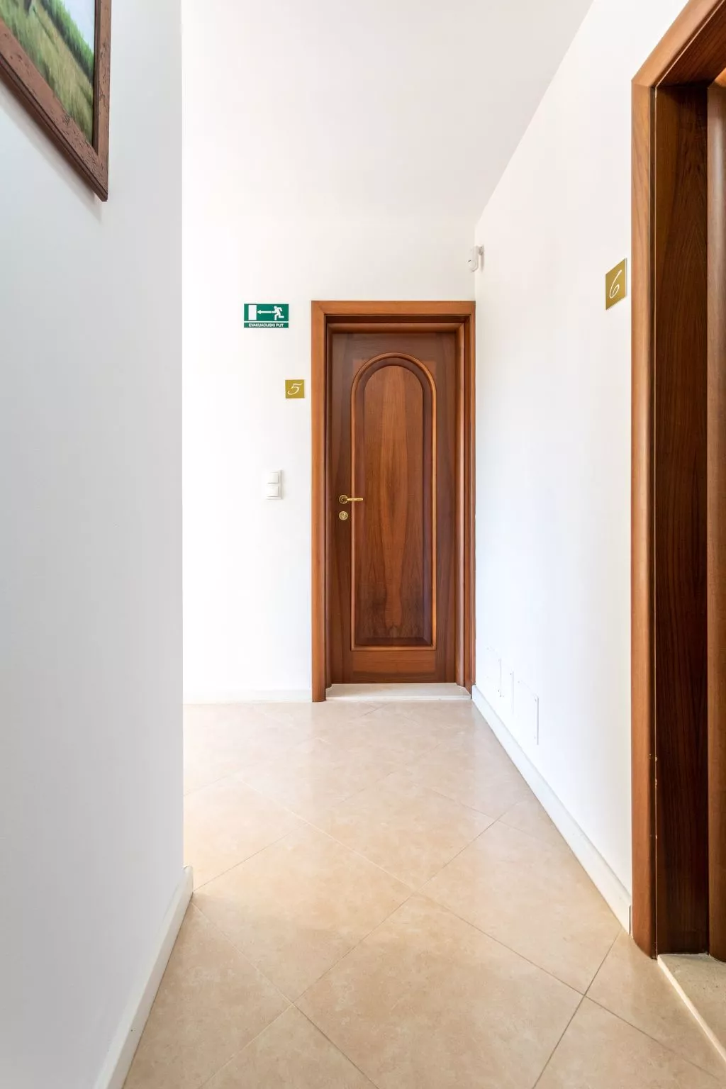 Geräumige Wohnung mit Meerblick vom Sonnenbalkon-Binnen
