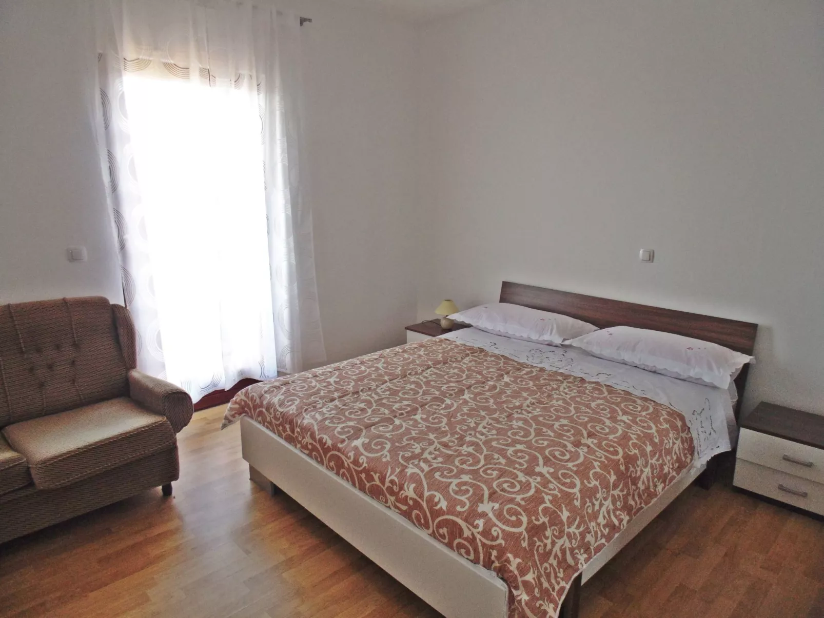 Komfortable Wohnung mit Balkon und Meerblick-Binnen