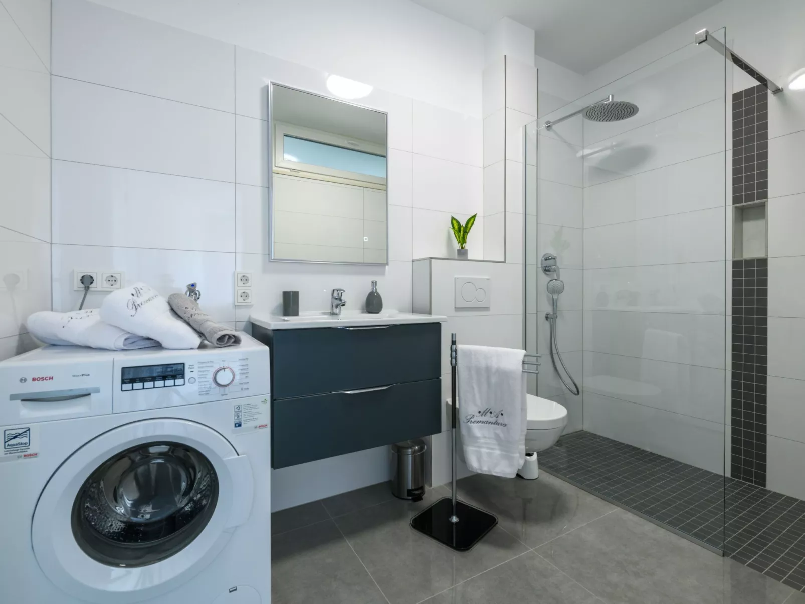 MA Premantura Luxus Apartment Nr. 2 mit Meerblick und Parkplatz für 2+2 Persone-Binnen