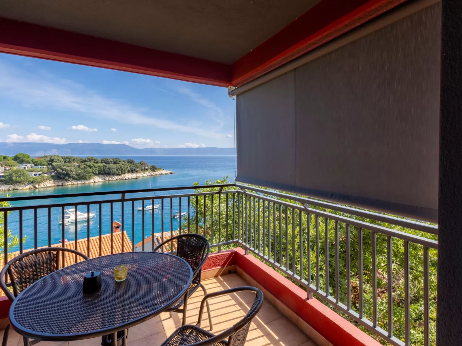 Red House Apartments-Buiten