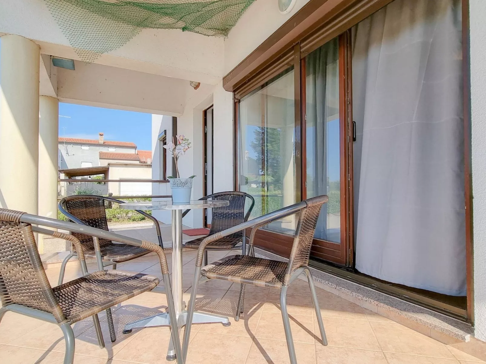 Wohnung "Dani" mit Terrasse-Image-tags.info