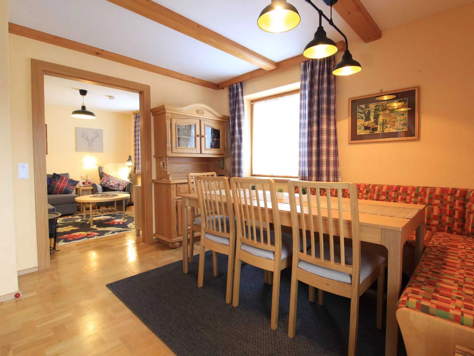 Schwalbennest-Binnen