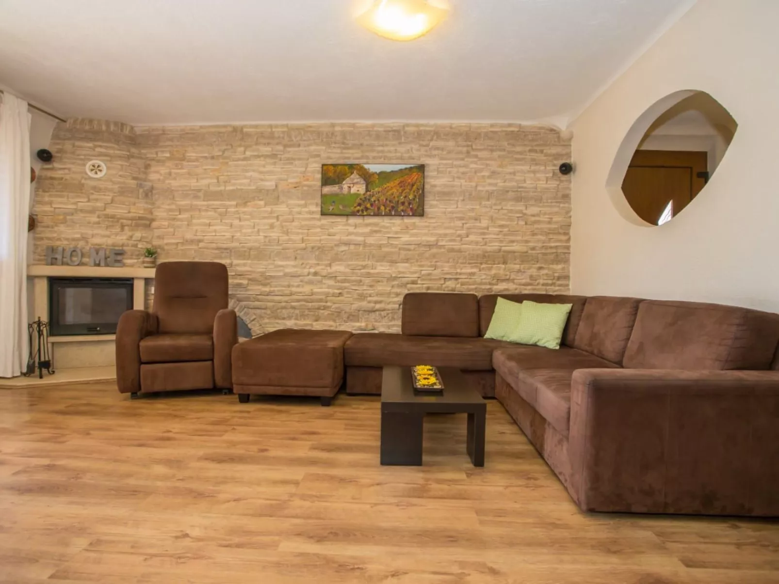 Andre Wohnung mit Pool-Binnen