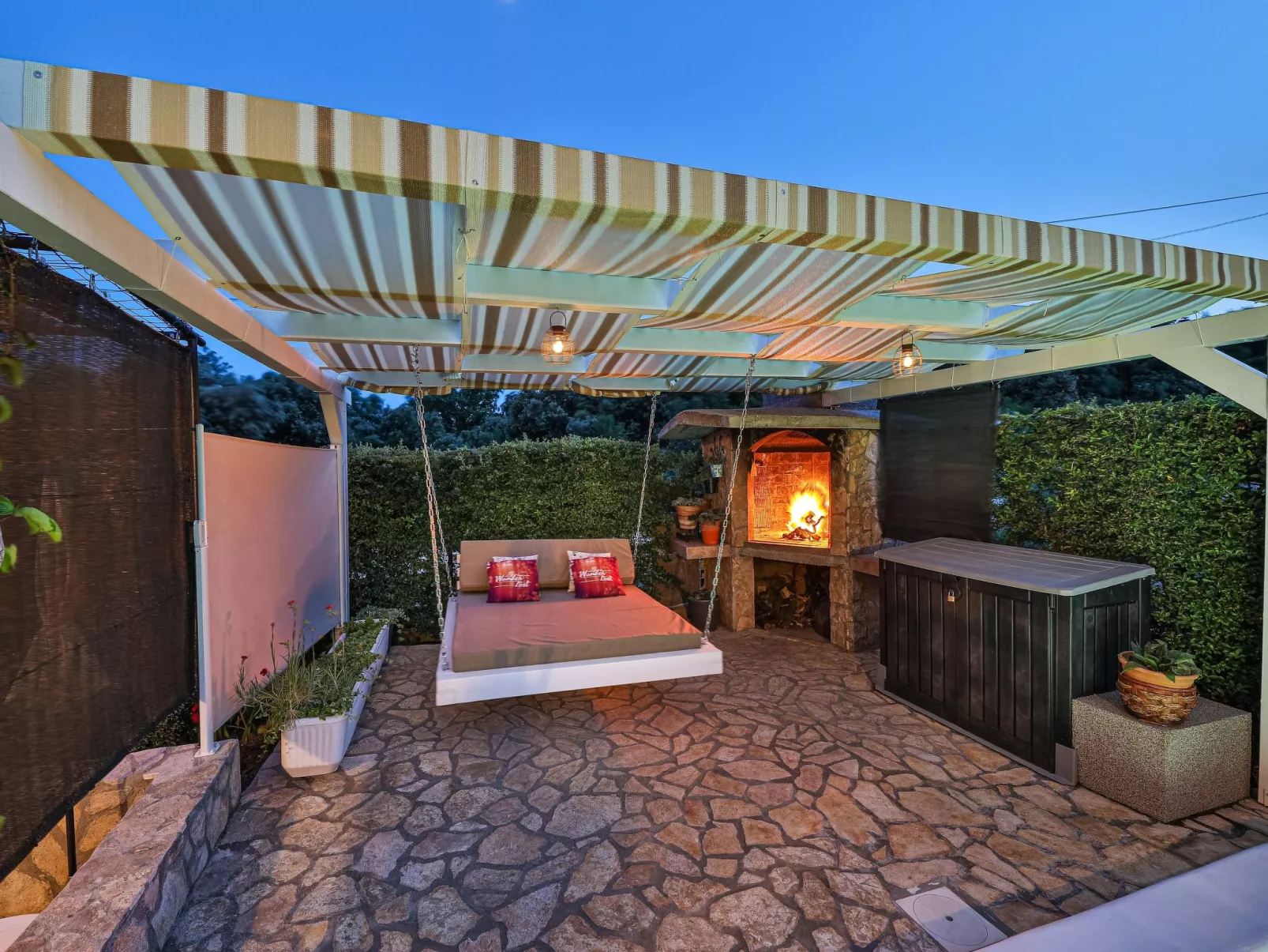 Haus zur alleinigen Nutzung-Binnen