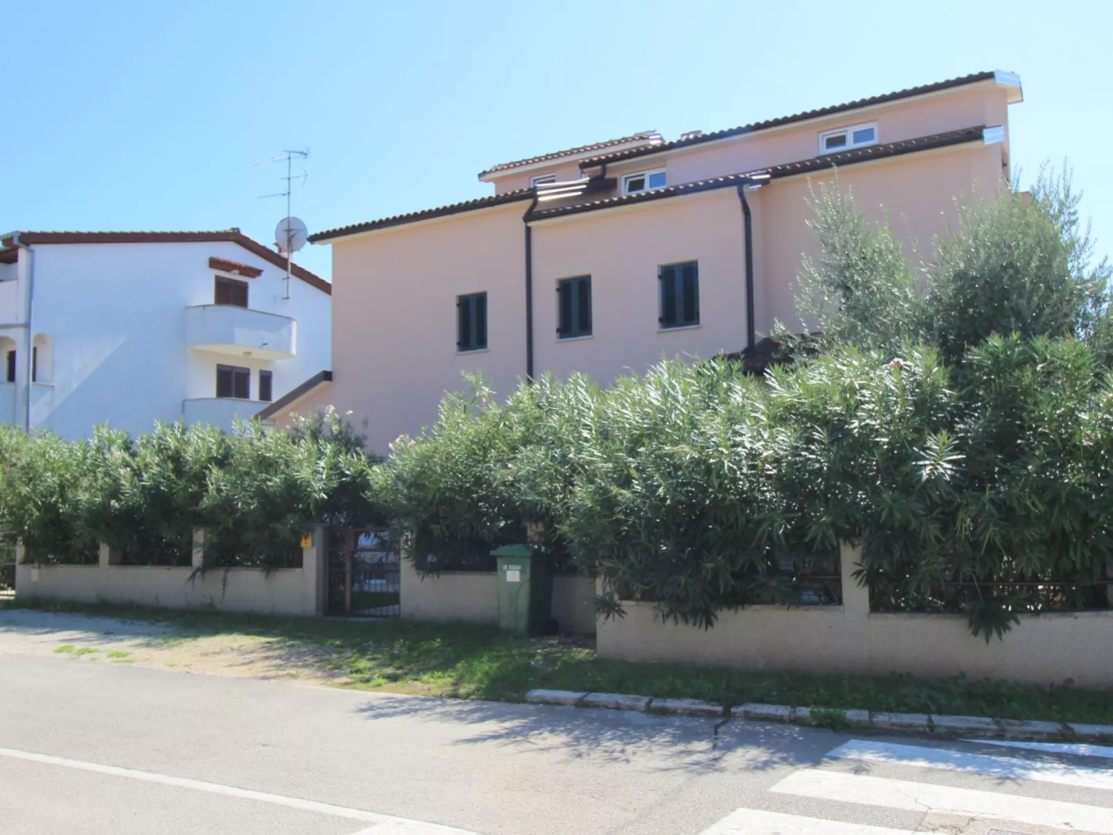 Iko 1  in Porec mit Terrasse-Buiten