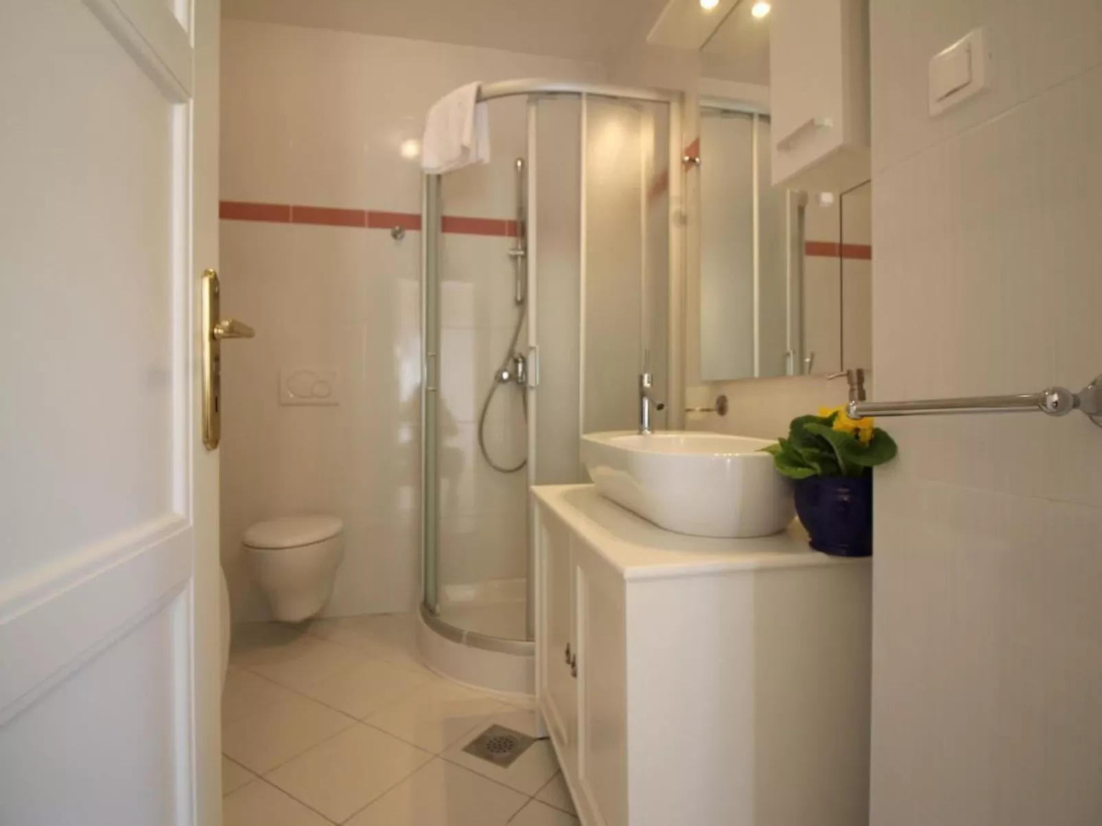 Paradiso 1 mit Pool-Binnen