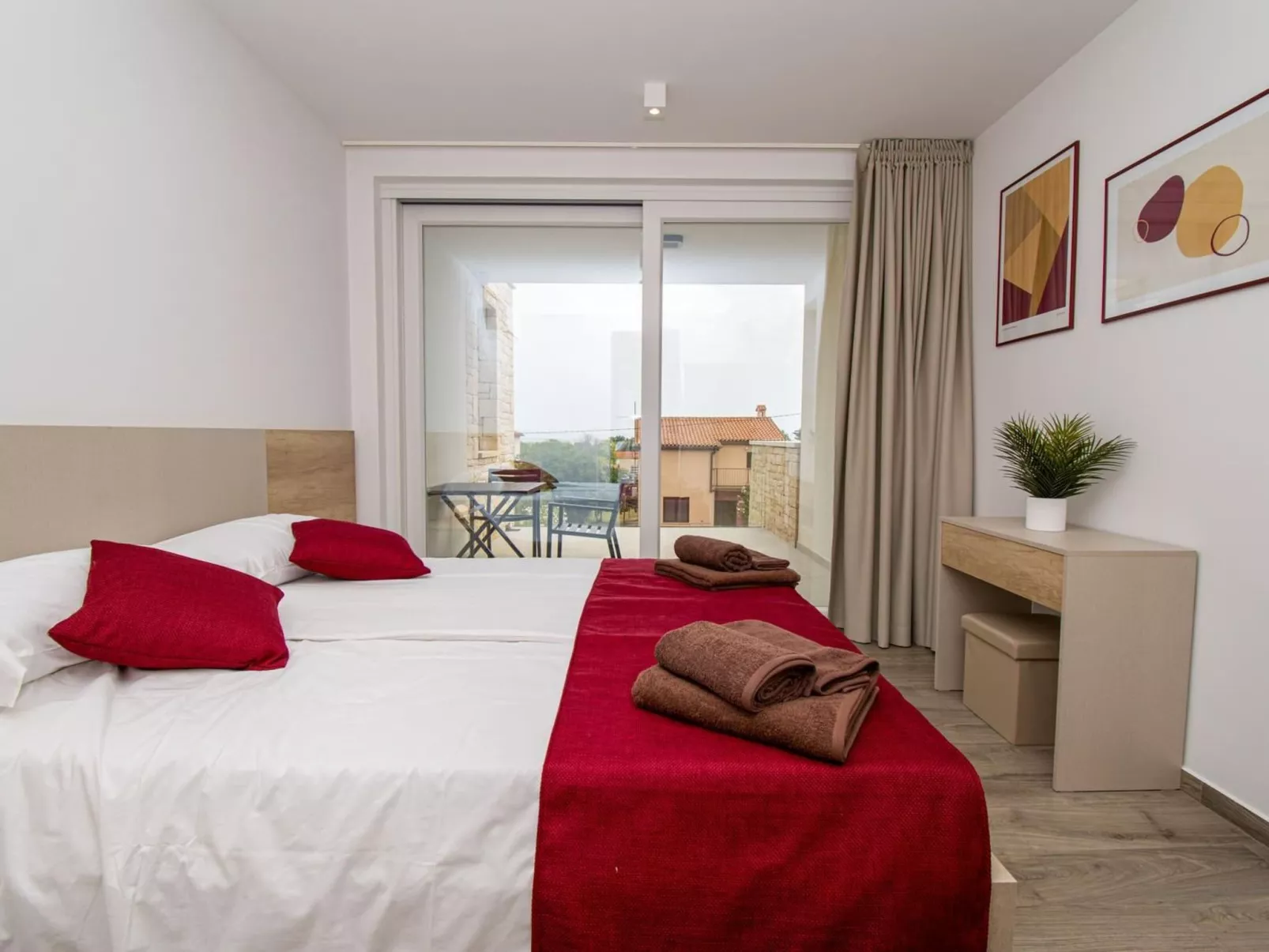 Schöne Villa im Dorf Ližnjan-Binnen