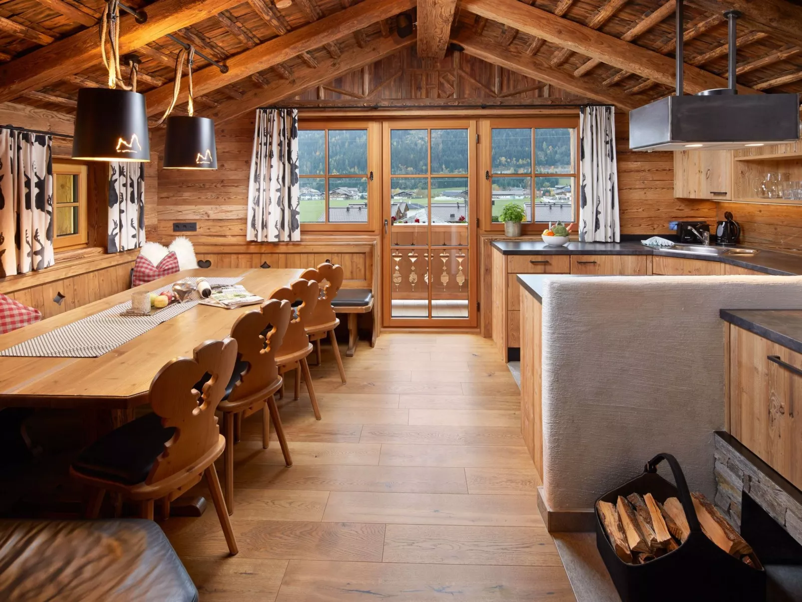 Chalet Promi-Alm in Flachau-Binnen