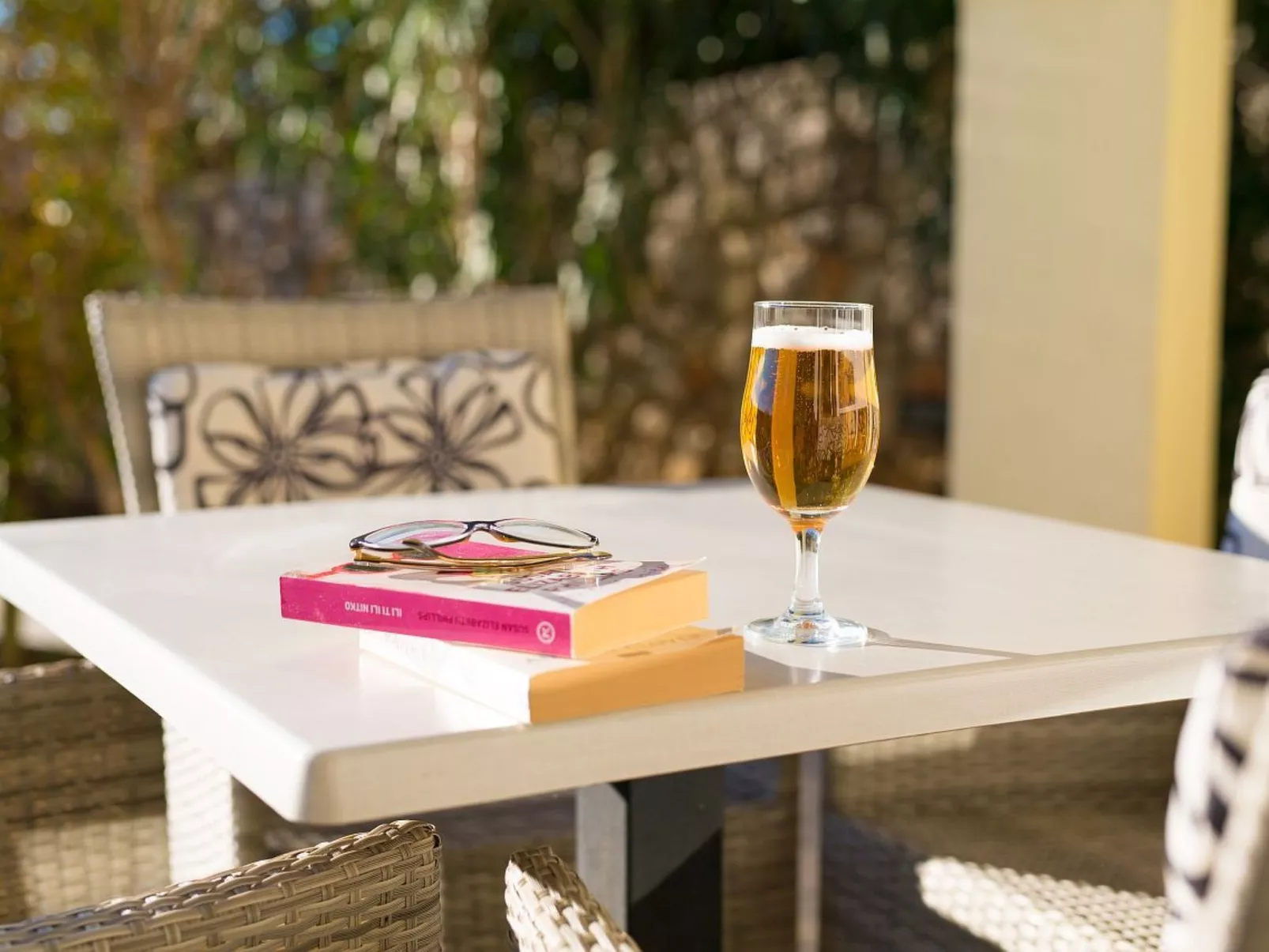 Moderne Wohnung im Erdgeschoss-Buiten