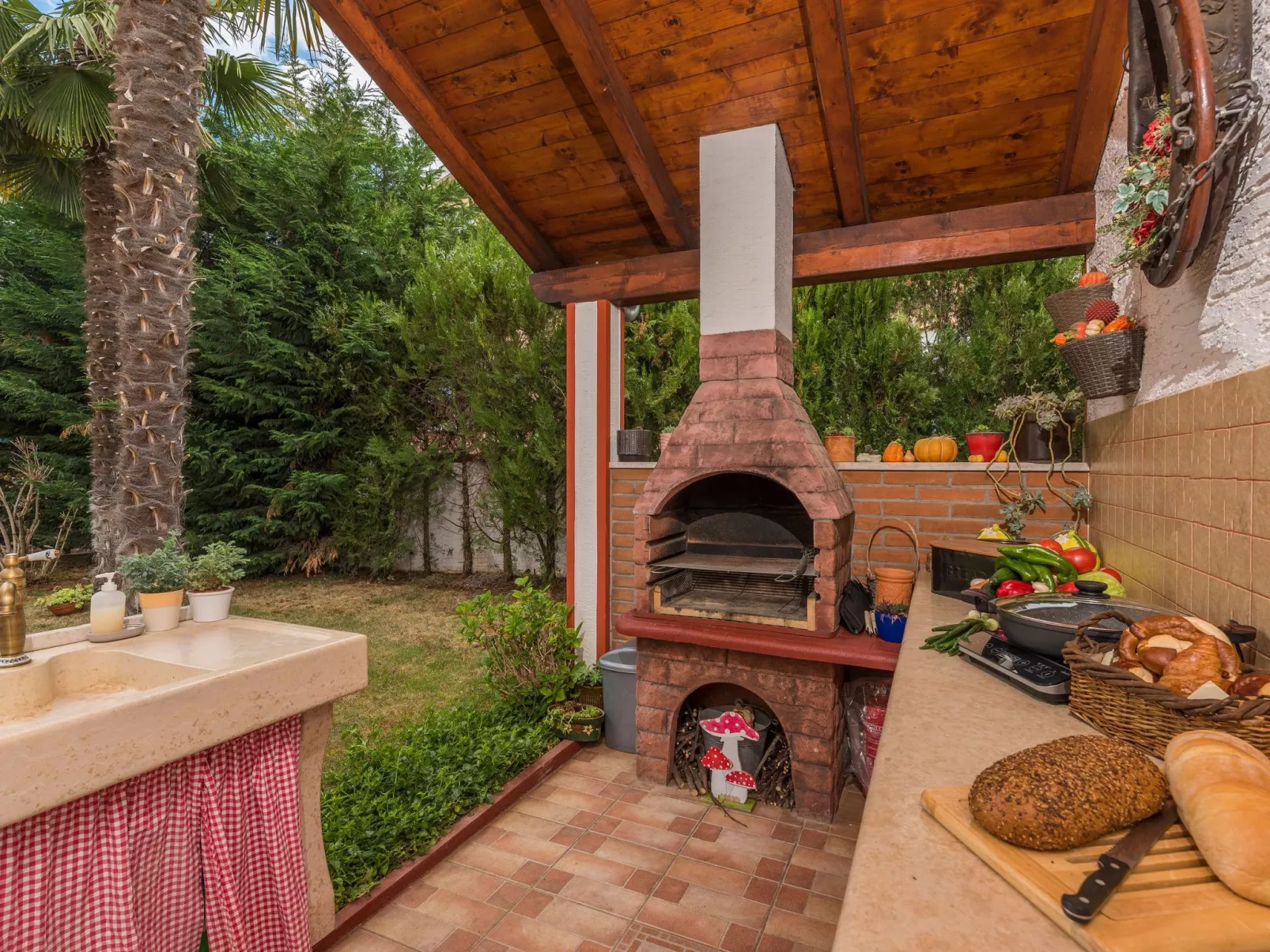 Charmante Familienvilla, in der Hunde willkommen sind-Buiten