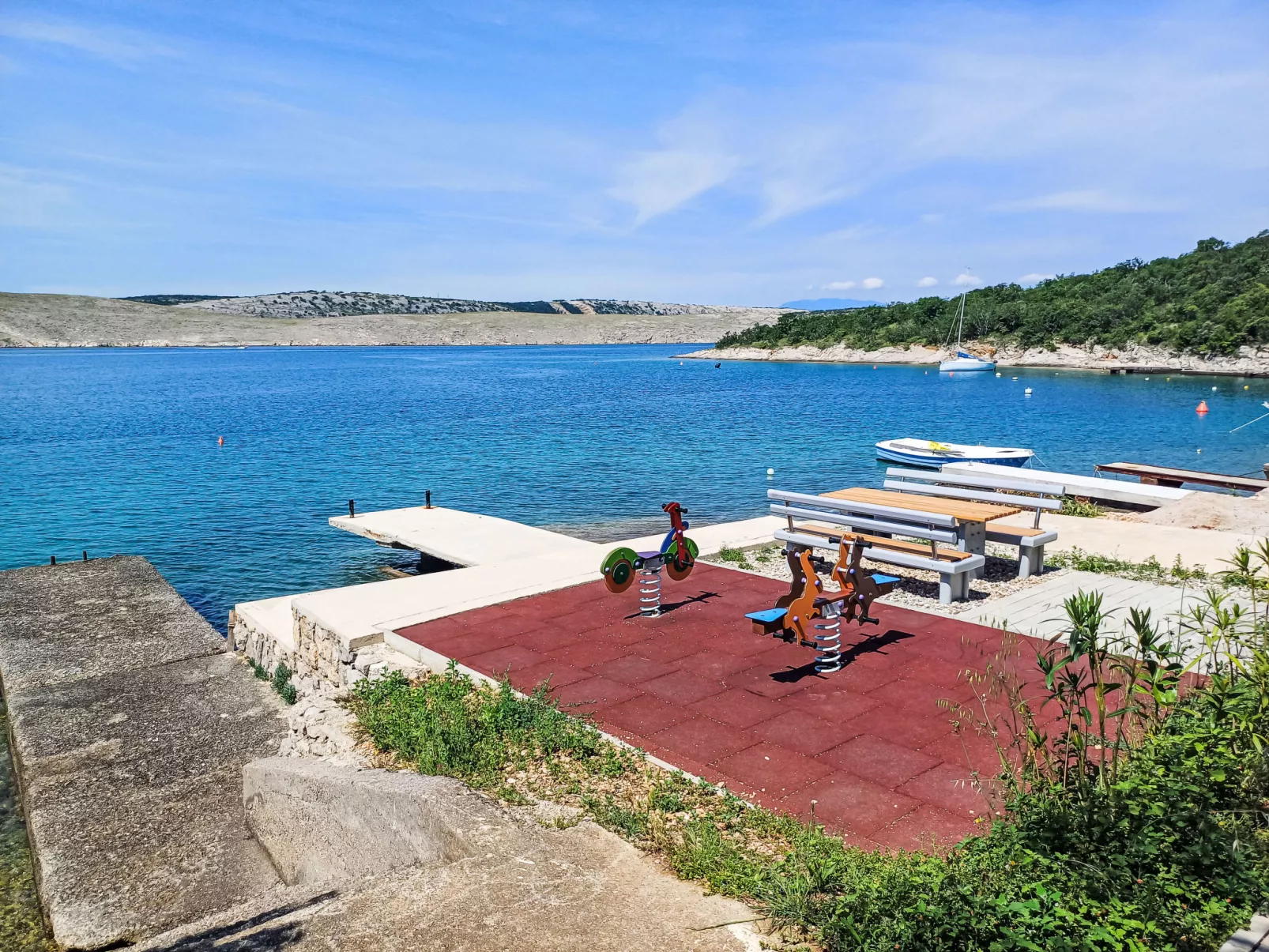 Wohnung in Jadranovo mit Grill, gemeinschaftlichem Pool und Terrasse - Omgeving