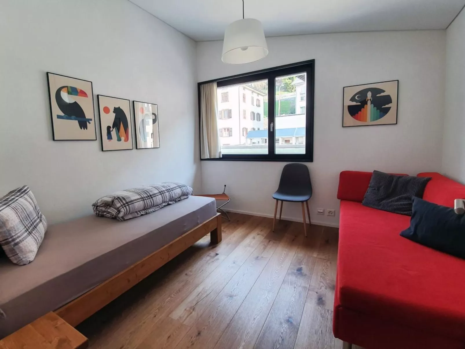 Moderne, komfortable Dachwohnung mit Bergsicht-Binnen