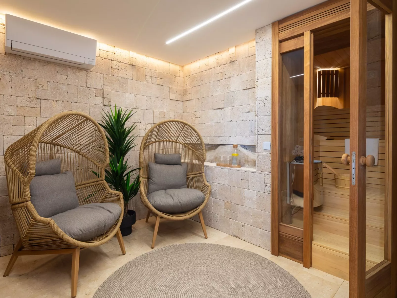 Villa L'orizzonte mit Außenküche in der Nähe von Trogir-Binnen