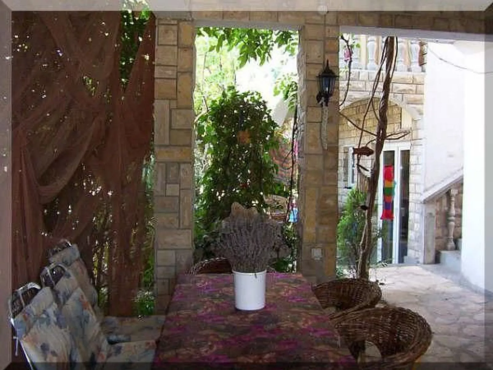 Standardstudio für kleine Familien-Buiten