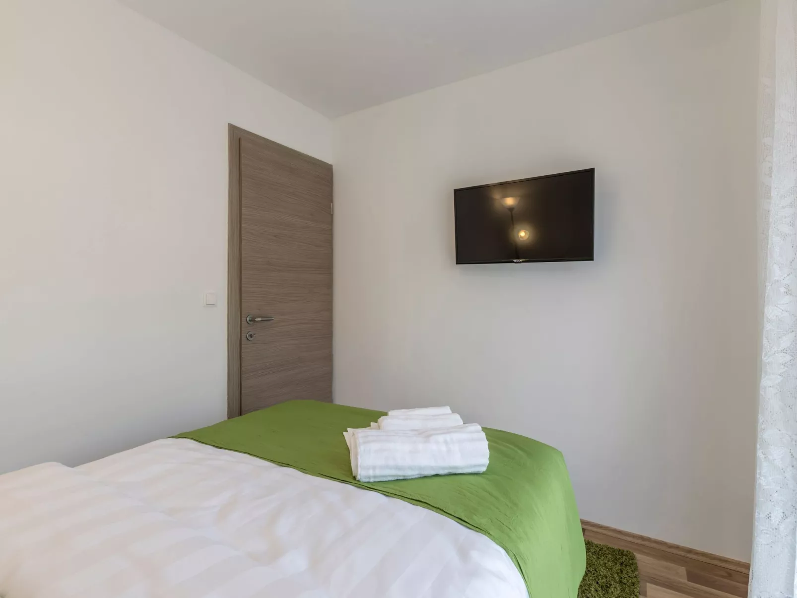 Villa Podrugovi Dvori mit Pool-Image-tags.info