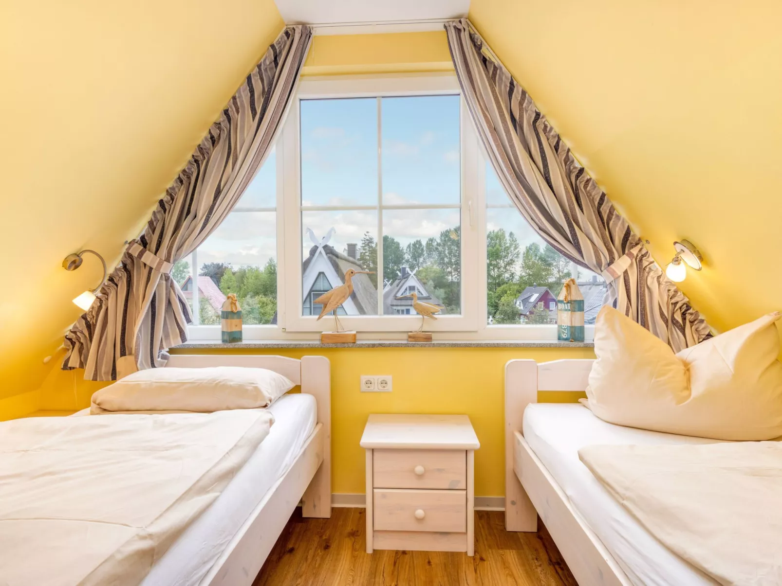 Hideaway-Image-tags.info