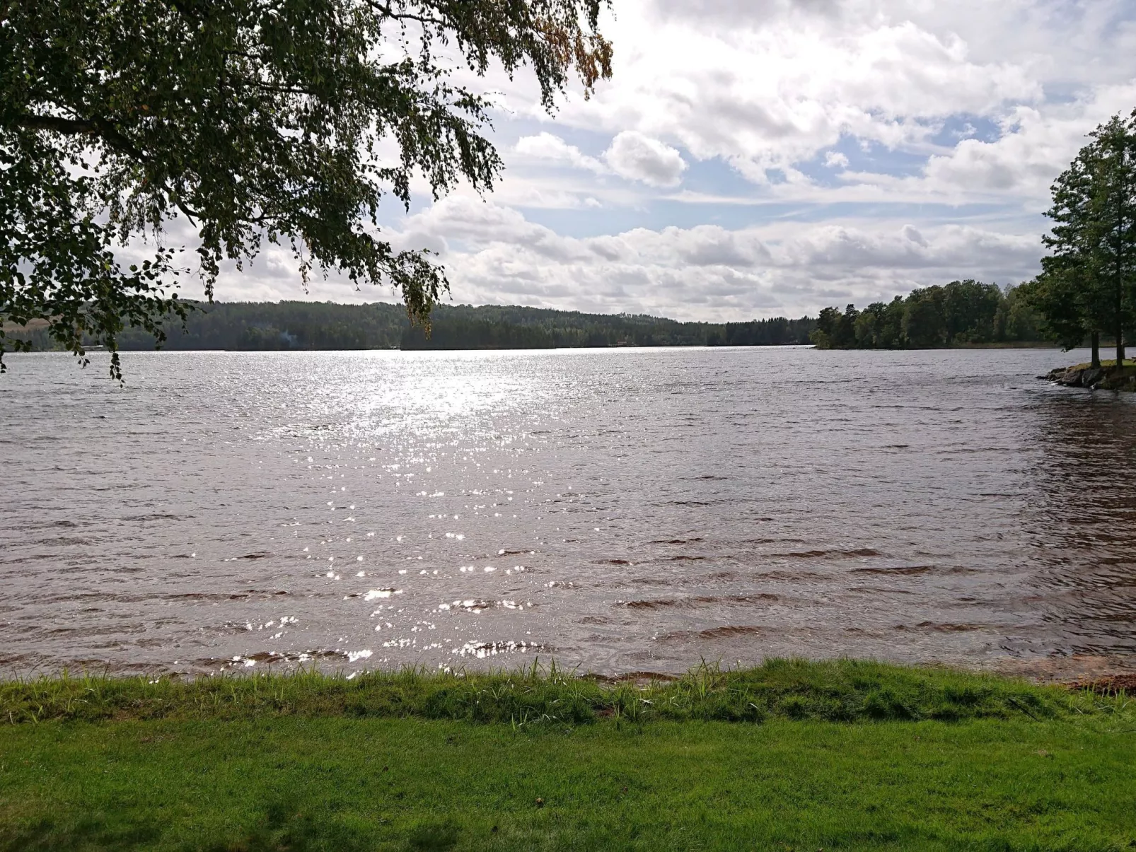 Familienfreundliches Ferienhaus mit großem Garten-Image-tags.info