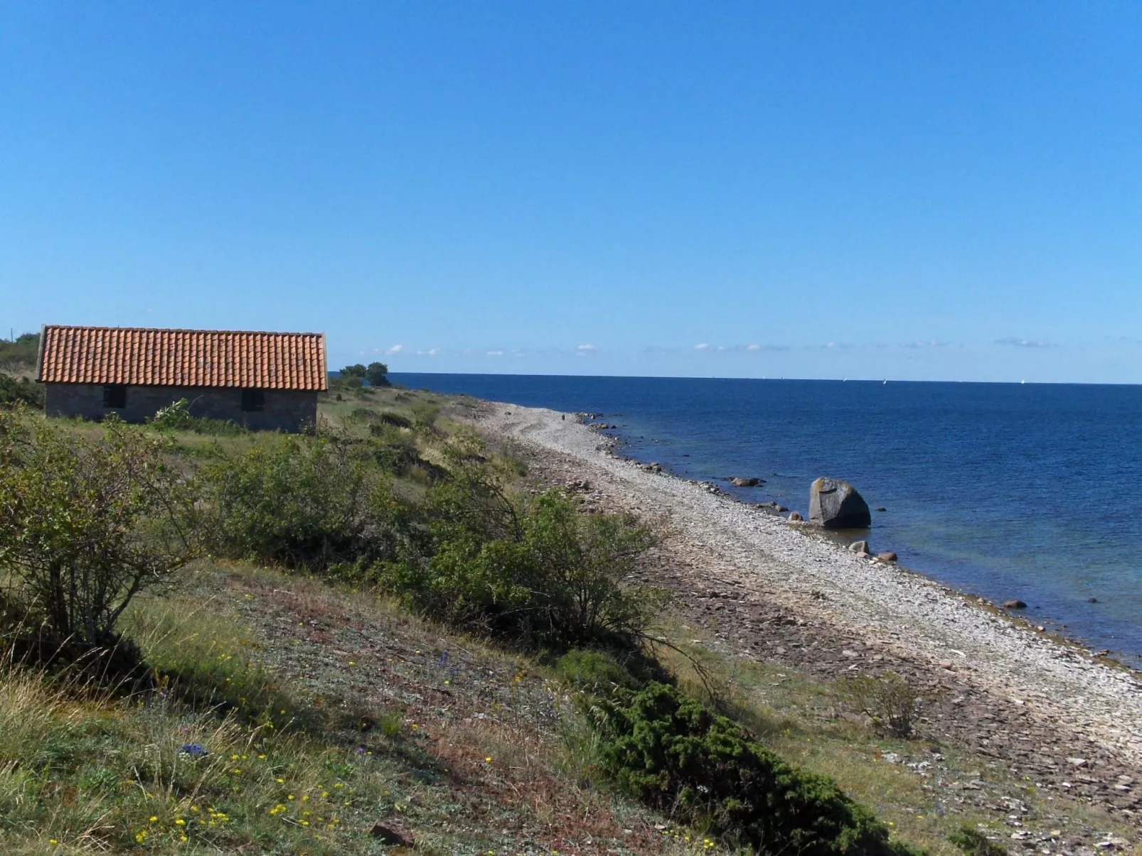 Gemütliches Ferienhaus Sjöstugan am Meer-Buiten