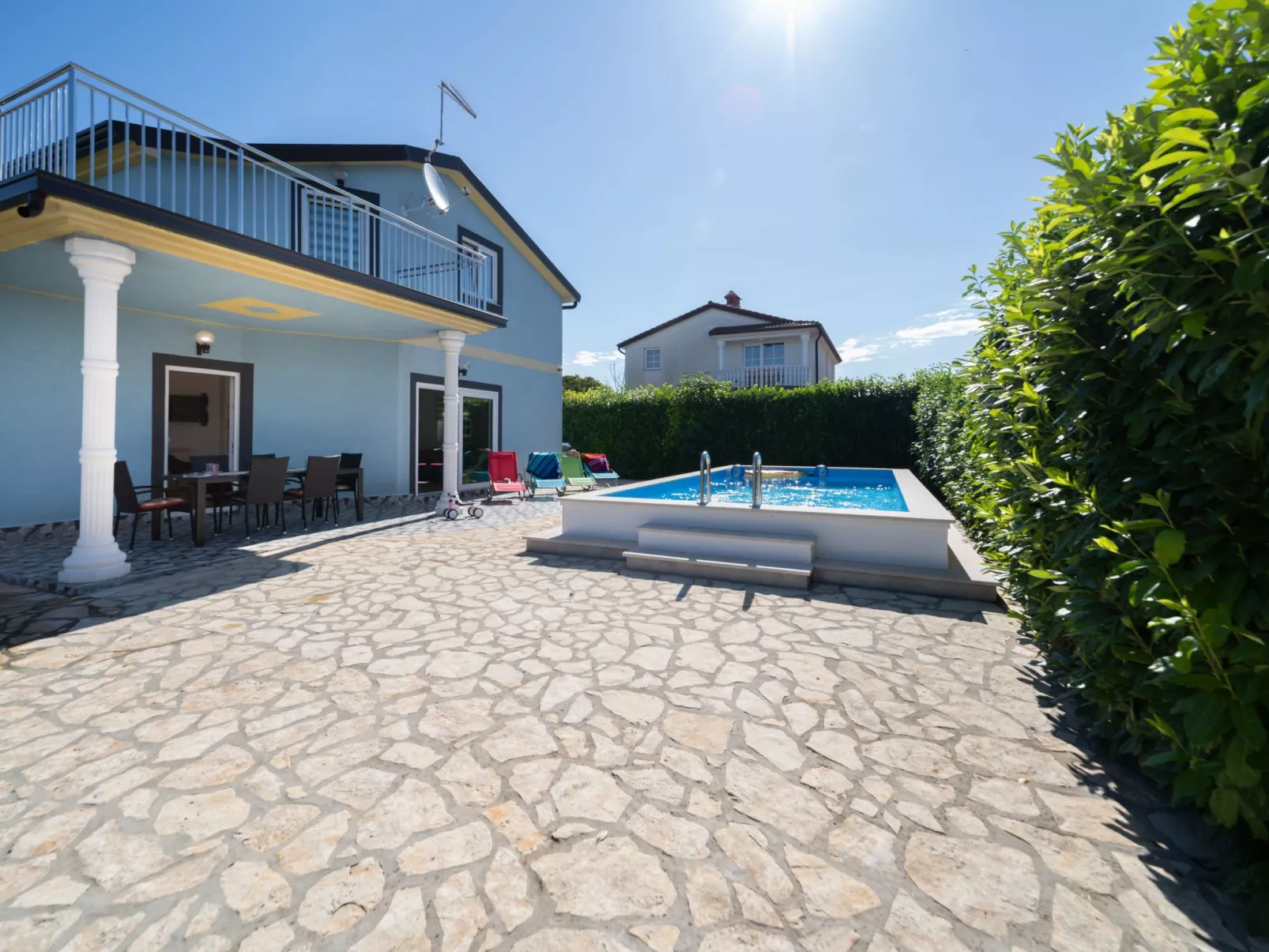 "Casa Tarra" mit eigenem Pool-Buiten