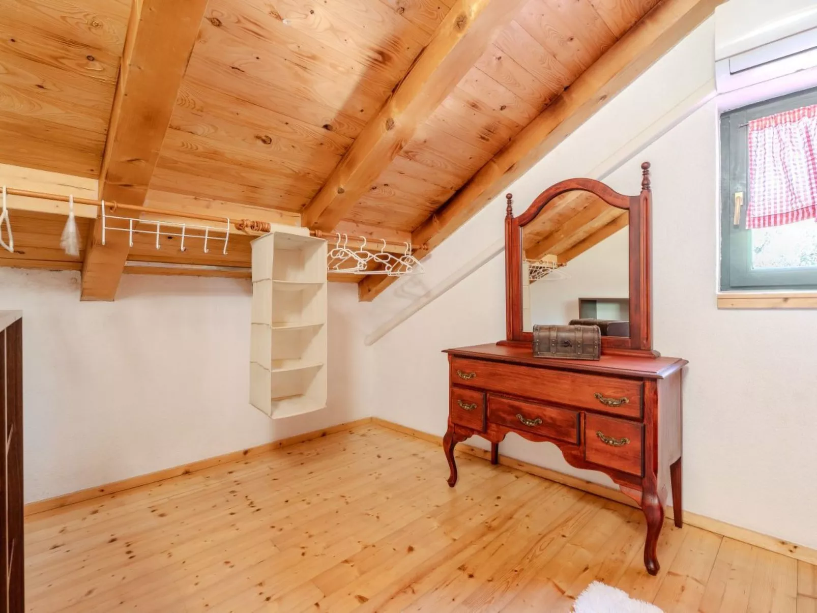 Orhideja - Agentur TA Leut-Binnen