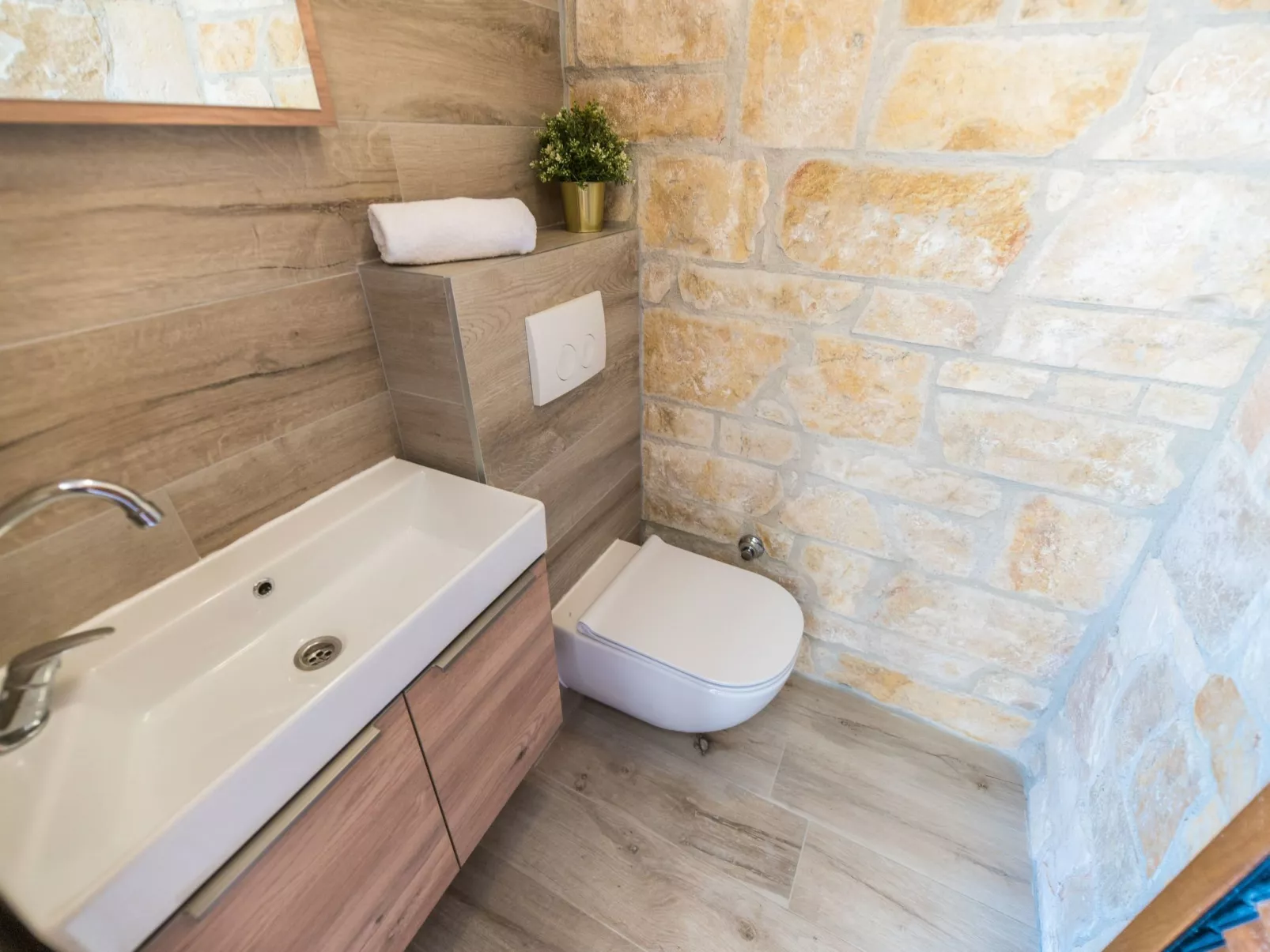 Villa Karin mit beheiztem Pool - Agentur TA Leut-Image-tags.info