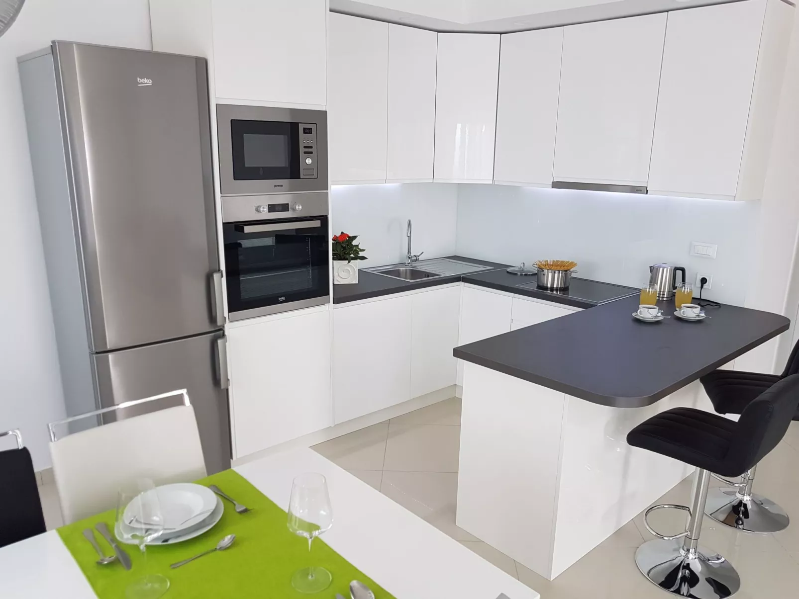 Villa Domus mit privatem beheiztem Infinity-Pool-Binnen