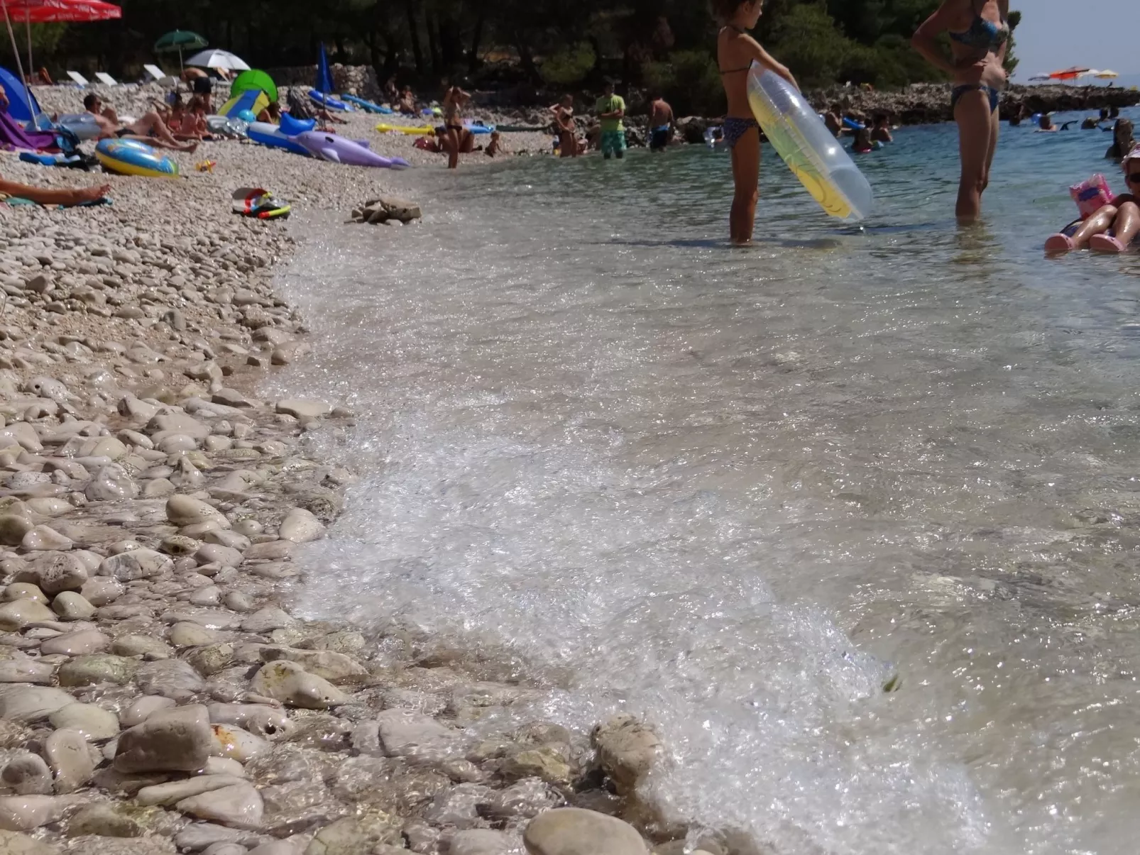 Beheizter Infinity-Pool, Appartement mit Meerblick 2-Image-tags.info