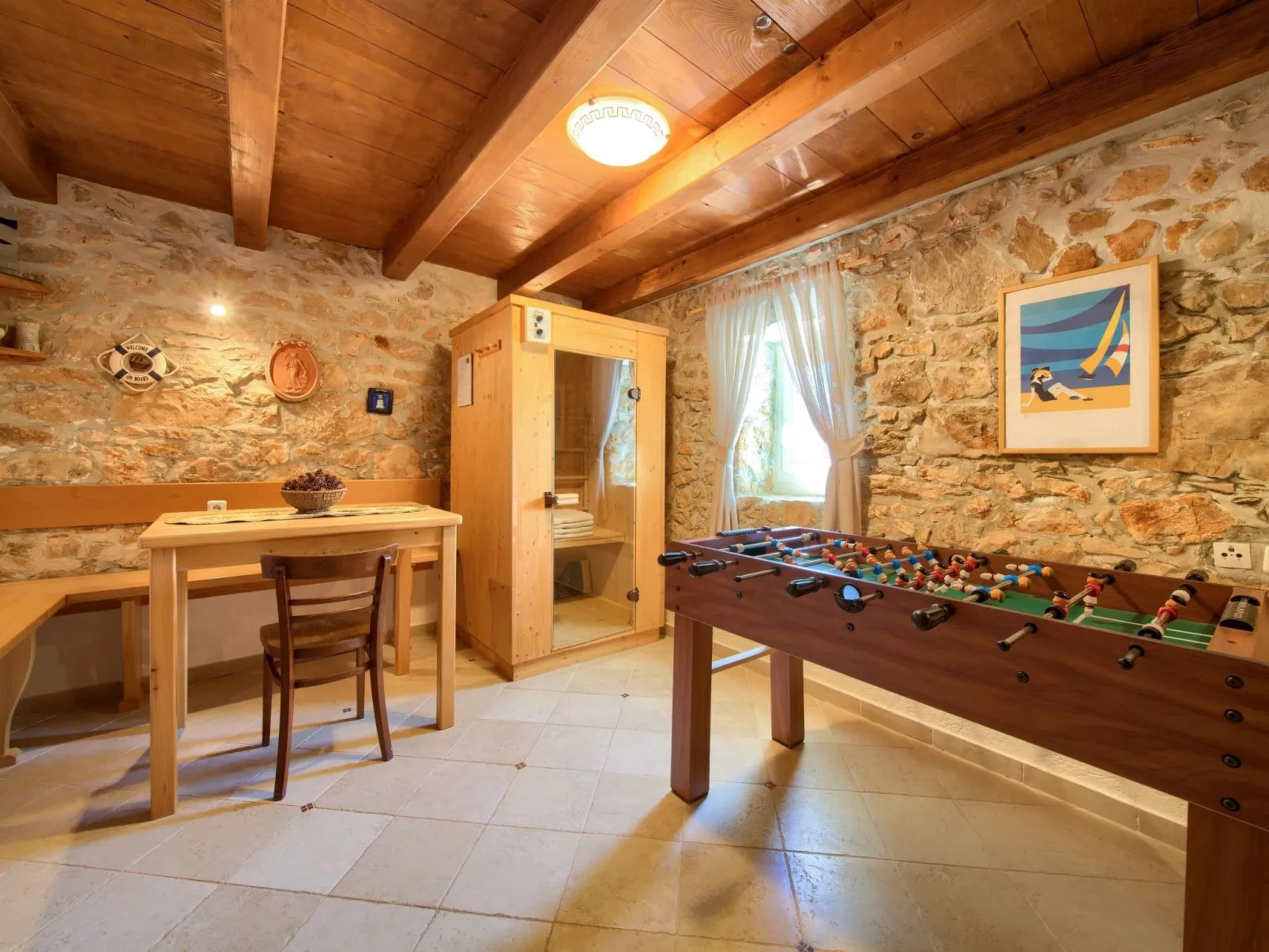 Steinvilla Margaret mit Pool und besonderem Flair-Image-tags.info