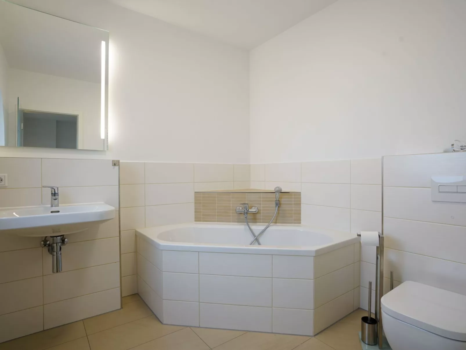 Poolhaus Birdieweg11 b - Villa Wassergeist-Binnen