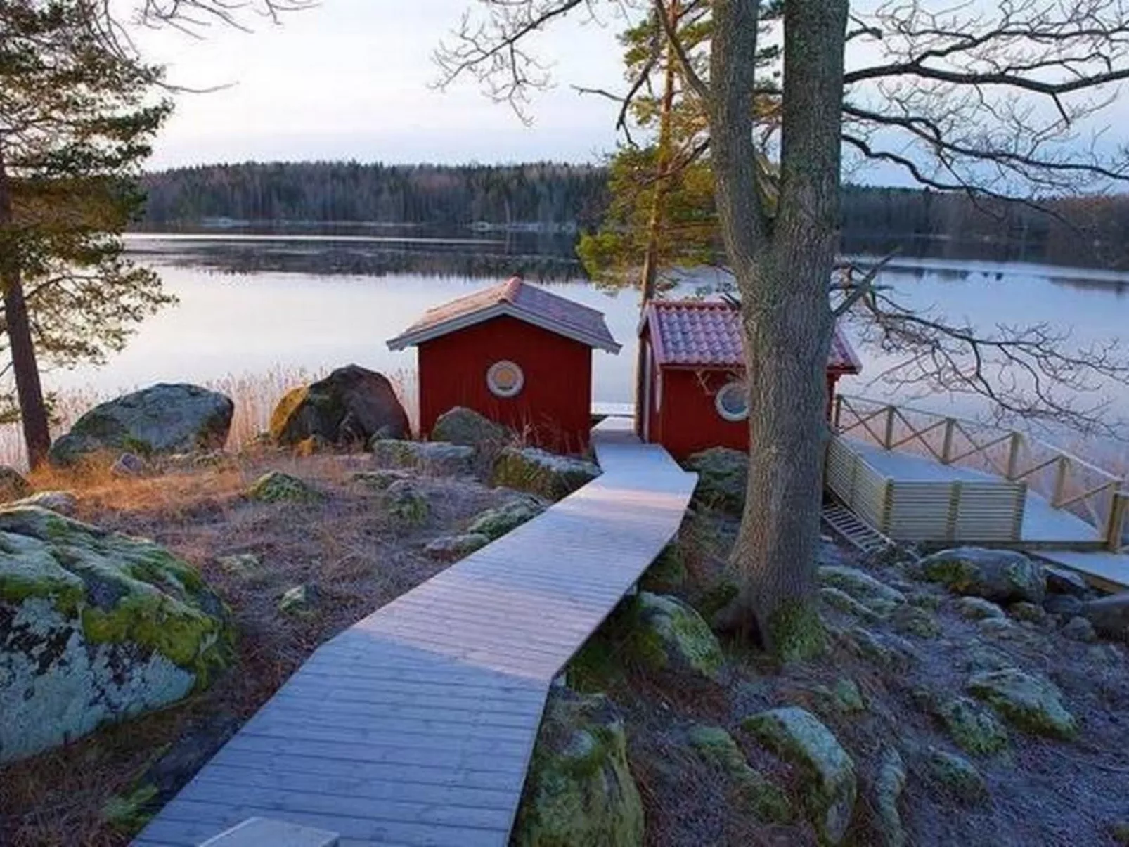 Grosses Sommerhaus direkt am See-Buiten