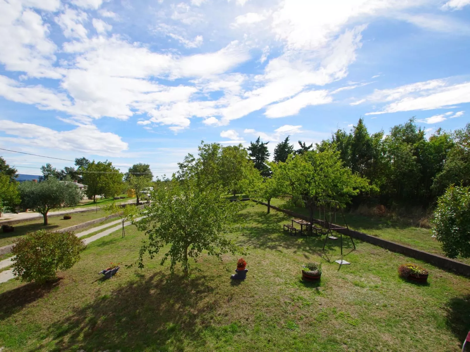 Ruhige Wohnung in dem charmanten Dorf Škitača-Buiten
