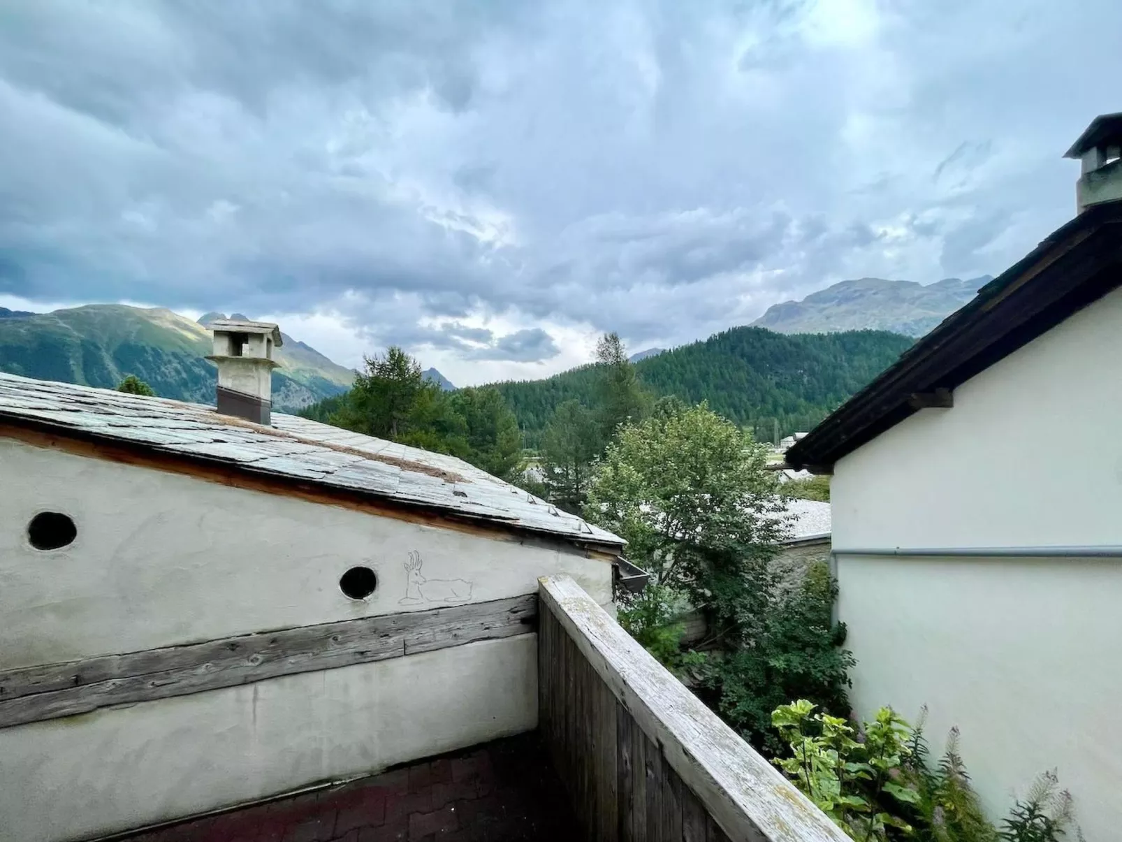 The Green Hut-Buiten