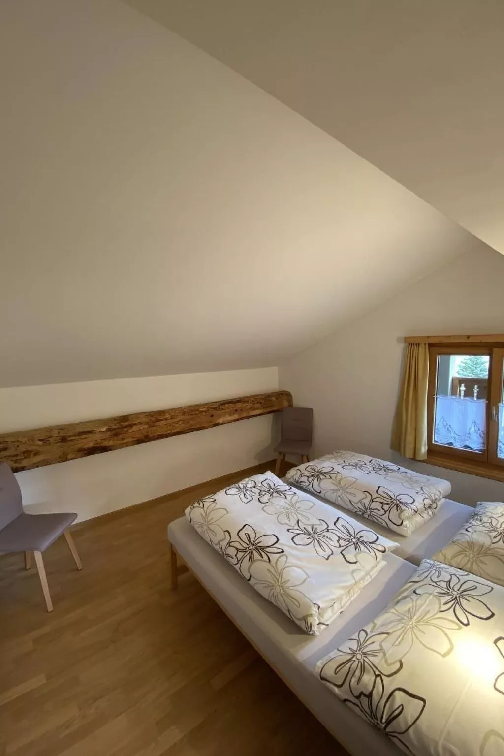 Chesa Magni-Image-tags.info